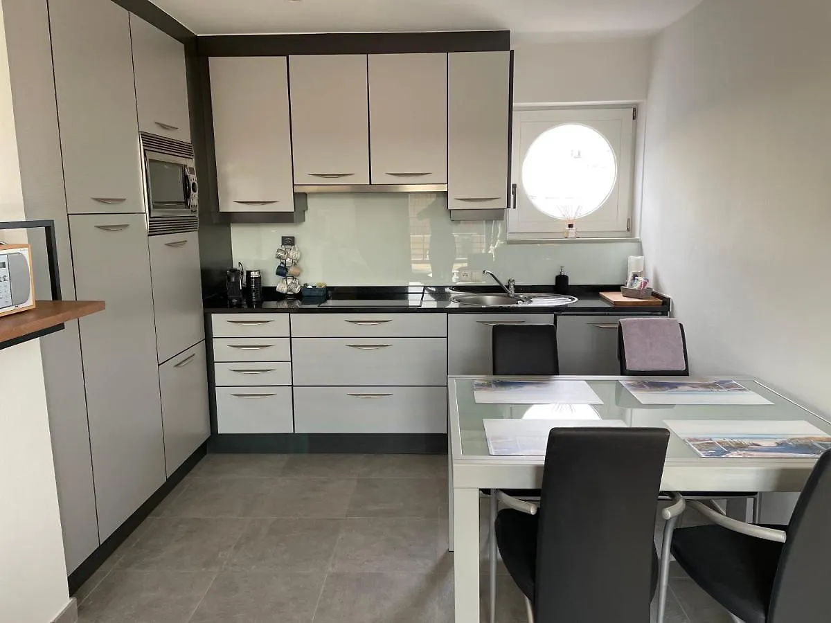 Seaview Penthouse Apartment Ostend